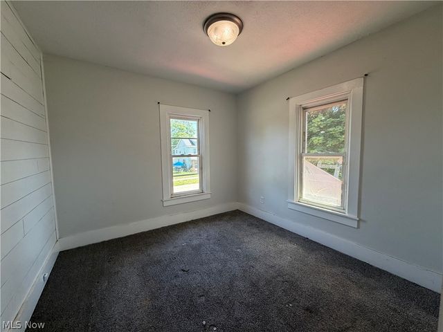 506 E Gorgas Street, Louisville, OH 44643
