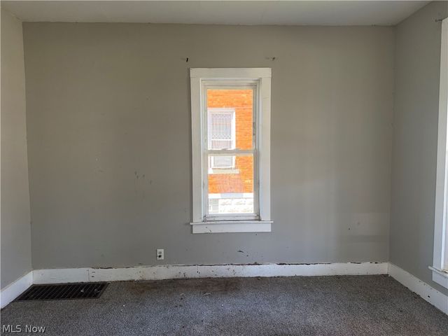 506 E Gorgas Street, Louisville, OH 44643