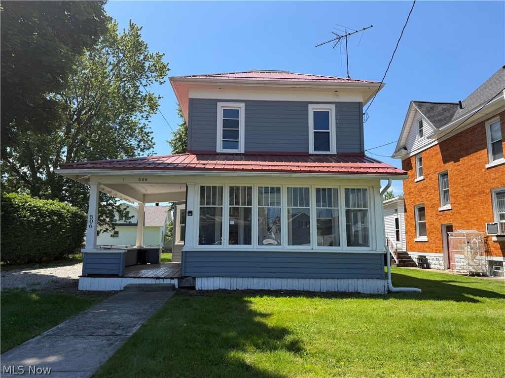 506 E Gorgas Street, Louisville, OH 44643