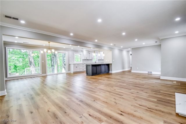 2531 Timberline Drive, Willoughby Hills, OH 44094