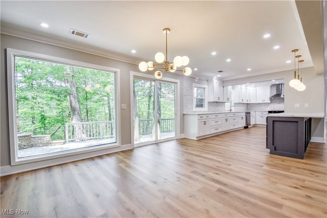 2531 Timberline Drive, Willoughby Hills, OH 44094