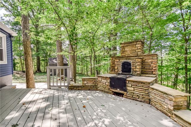 2531 Timberline Drive, Willoughby Hills, OH 44094