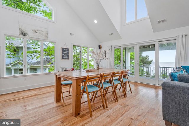 820 BAY FRONT AVE, North Beach, MD 20714