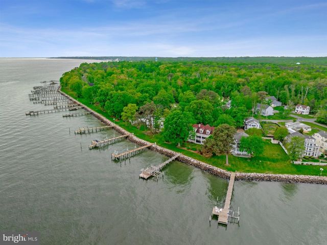 820 BAY FRONT AVE, North Beach, MD 20714