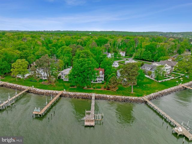 820 BAY FRONT AVE, North Beach, MD 20714