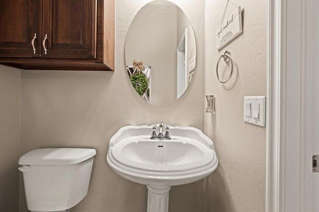 300 Sonora Lane, Norman, OK 73069