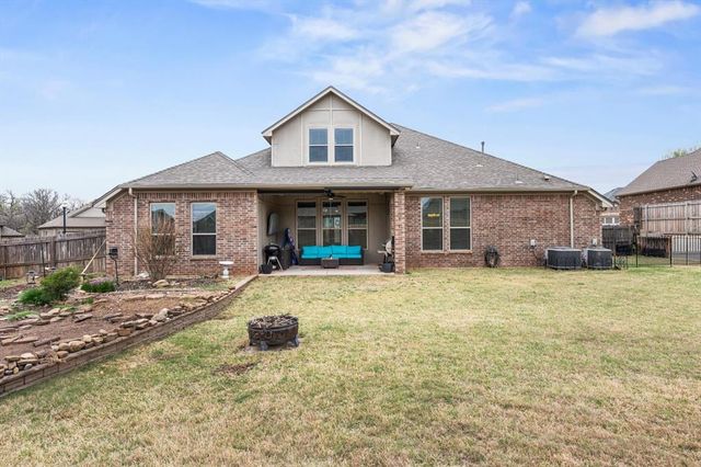300 Sonora Lane, Norman, OK 73069