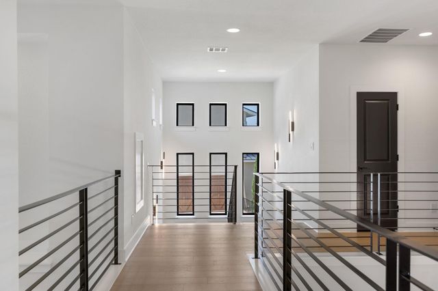 16118 Clara Van ST, Austin, TX 78734