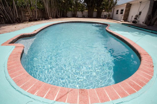 7306 Clarke Road, Lake Clarke Shores, FL 33406