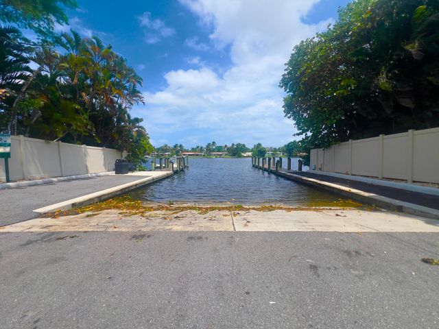 7306 Clarke Road, Lake Clarke Shores, FL 33406