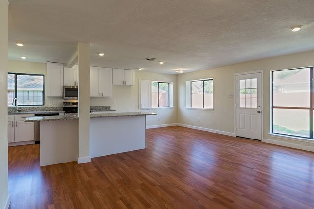 6536 Bronze Leaf Drive, Plano, TX 75023