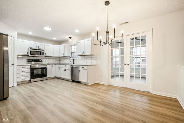 11614 Gosling Drive, Indianapolis, IN 46229