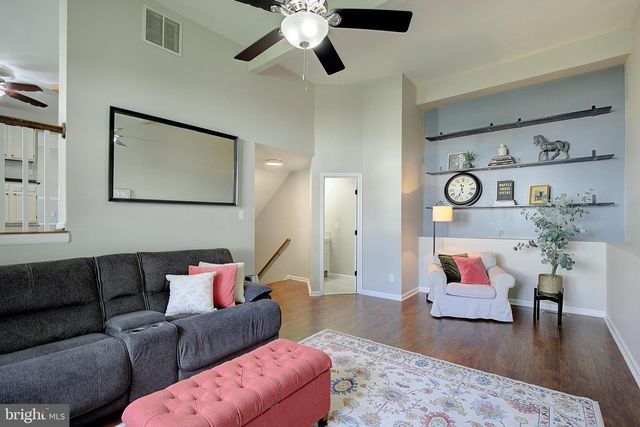 300 BUGLE CT, Odenton, MD 21113