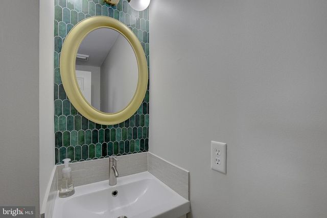 300 BUGLE CT, Odenton, MD 21113