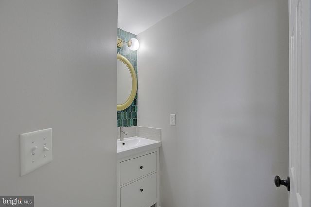 300 BUGLE CT, Odenton, MD 21113