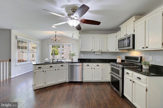 300 BUGLE CT, Odenton, MD 21113