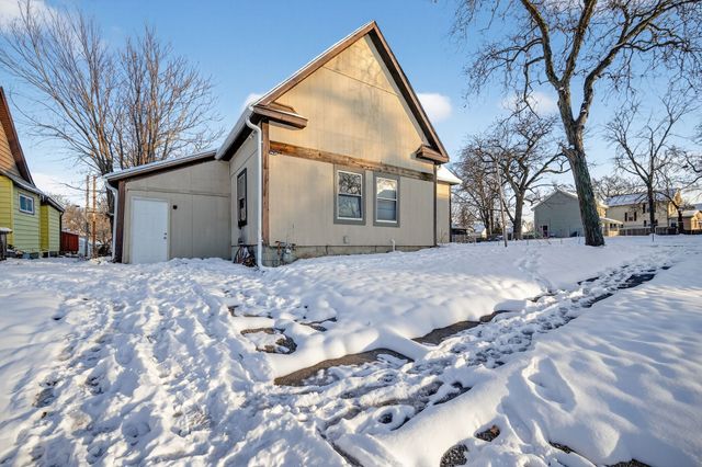 1021 Franklin Avenue, Des Moines, IA 50314