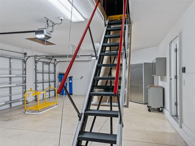 3556 MISTLETOE COURT, The Villages, FL 32163