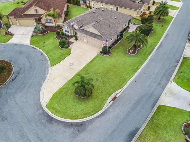 3556 MISTLETOE COURT, The Villages, FL 32163