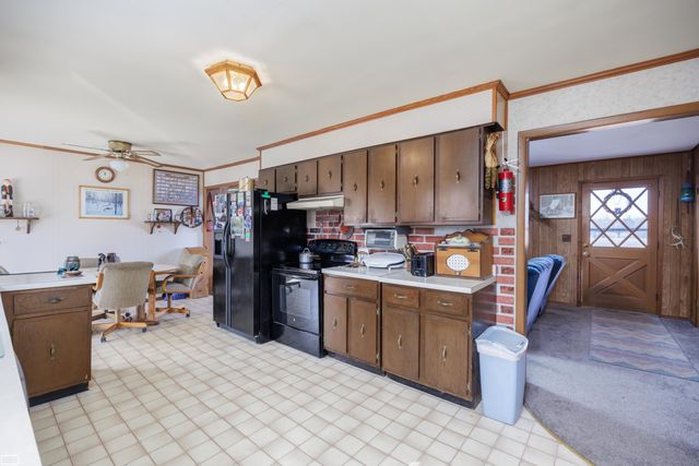 10635 Gratiot Avenue, Casco Twp, MI 48064