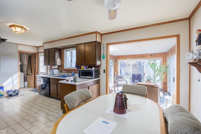 10635 Gratiot Avenue, Casco Twp, MI 48064