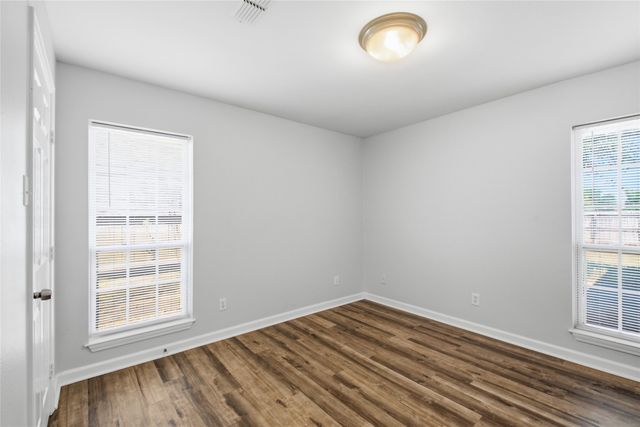 2323 Jodi Lane, Gainesville, TX 76240