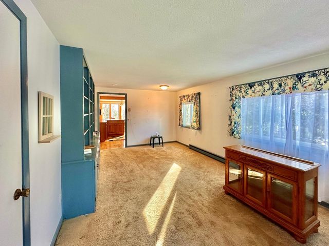 21 Piscataqua Road, Concord, NH 03301