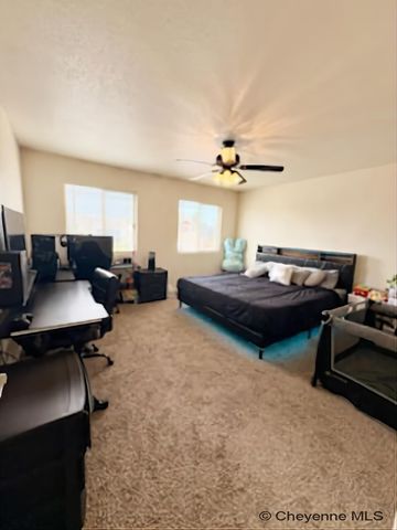5011 CREWS CT, Cheyenne, WY 82009