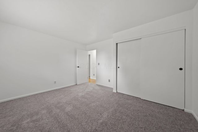 5137 Holbrook Drive, Columbus, OH 43232