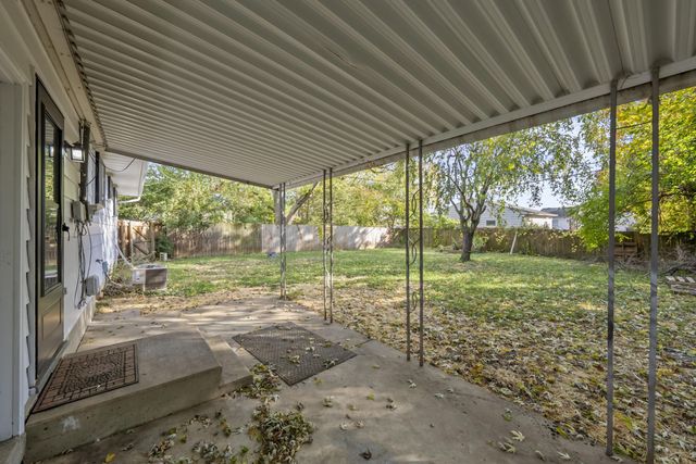 5137 Holbrook Drive, Columbus, OH 43232