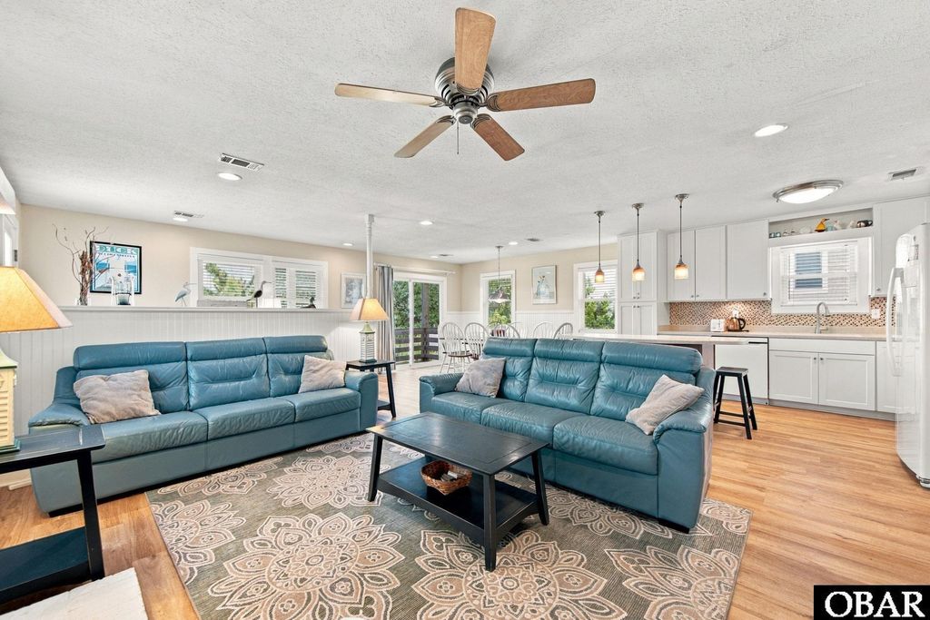 Image 23 of property listing at 111 Sprigtail Drive, Duck, NC 27949