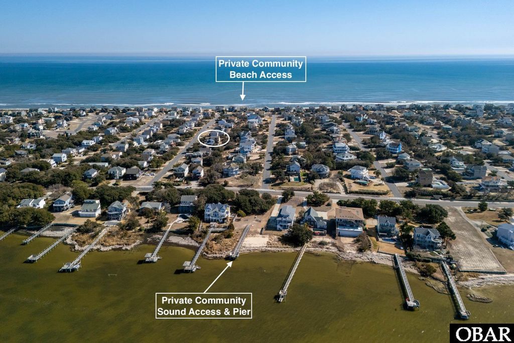 Image 4 of property listing at 111 Sprigtail Drive, Duck, NC 27949