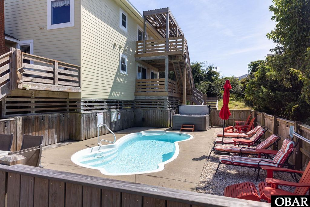 Image 47 of property listing at 111 Sprigtail Drive, Duck, NC 27949