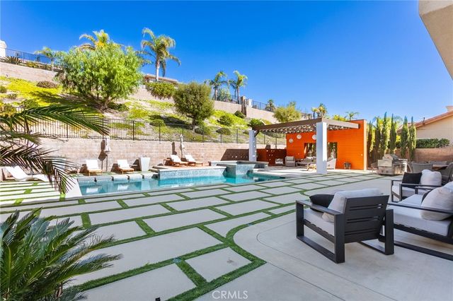 20423 Via Botticelli, Porter Ranch, CA 91326