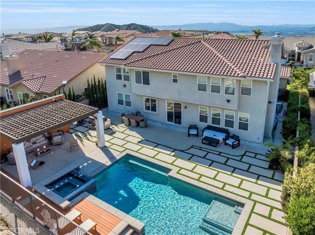 20423 Via Botticelli, Porter Ranch, CA 91326