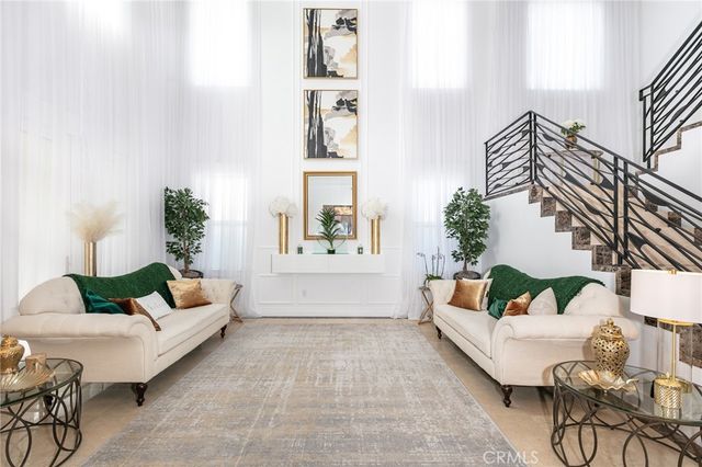 20423 Via Botticelli, Porter Ranch, CA 91326