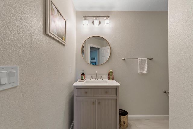 6503 Turnstone Way, Rocklin, CA 95765