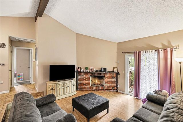 14025 Ballantrae Drive, Grandview, MO 64030