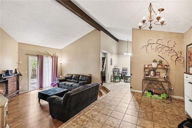 14025 Ballantrae Drive, Grandview, MO 64030