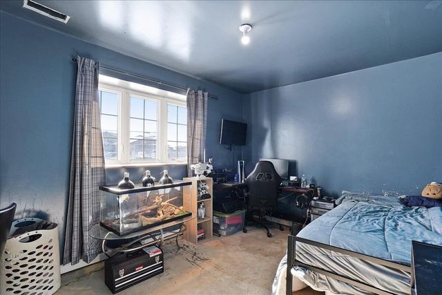 7540 W 92nd Avenue, Crown Point, IN 46307