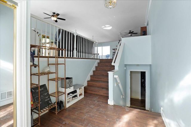 7540 W 92nd Avenue, Crown Point, IN 46307