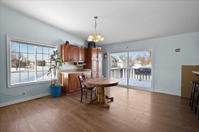 7540 W 92nd Avenue, Crown Point, IN 46307