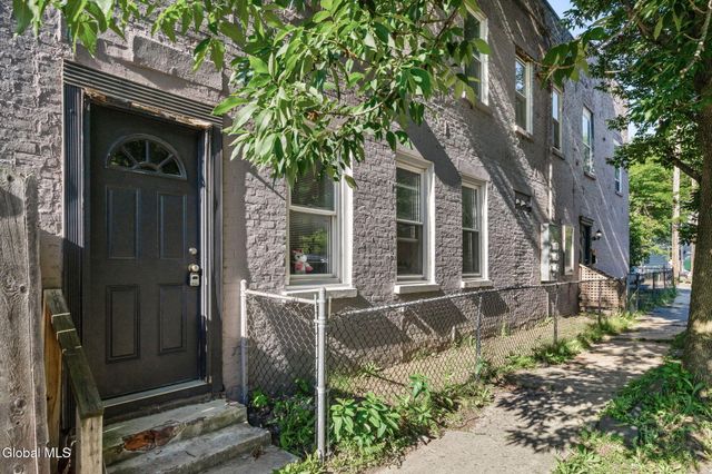 421 4th Street, Troy, NY 12180