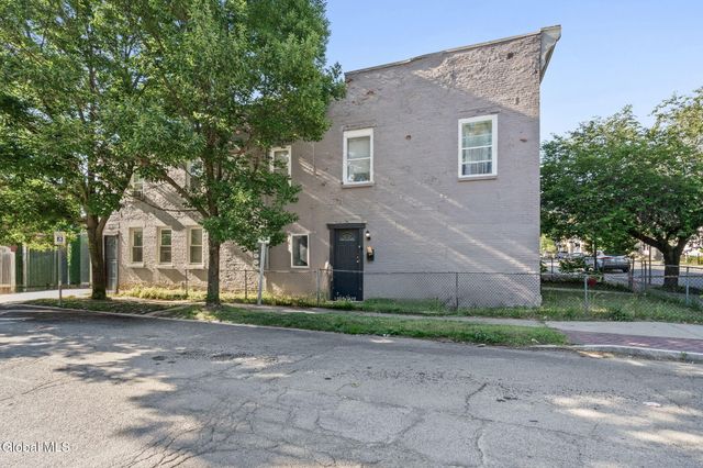 421 4th Street, Troy, NY 12180