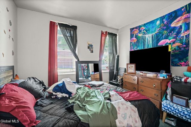 421 4th Street, Troy, NY 12180