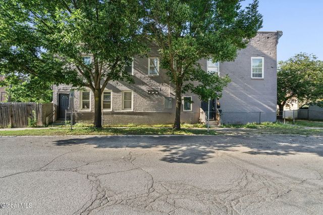 421 4th Street, Troy, NY 12180