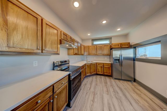 212 E Delaware Street, Evansville, IN 47711