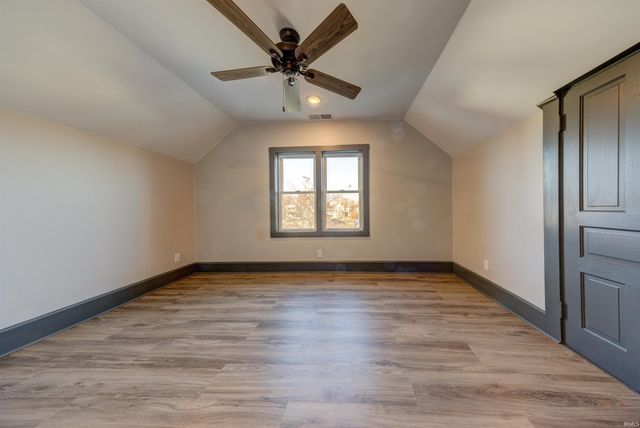 212 E Delaware Street, Evansville, IN 47711