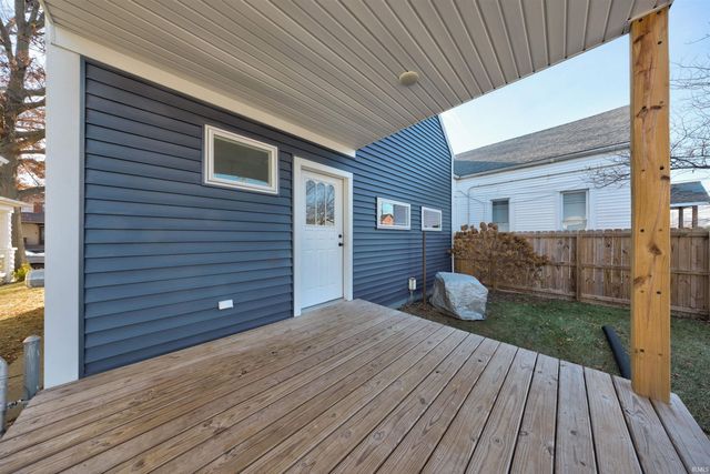 212 E Delaware Street, Evansville, IN 47711