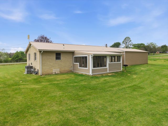 11328 Highway 150, Sequatchie, TN 37374